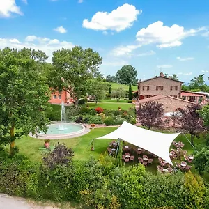 tenuta-quadrifoglio.it-tuscanyhotel.com/